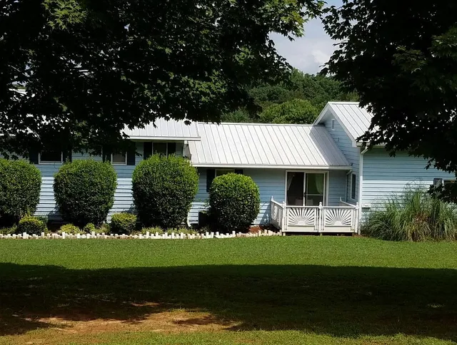 Hidden Valley Bed & Breakfast