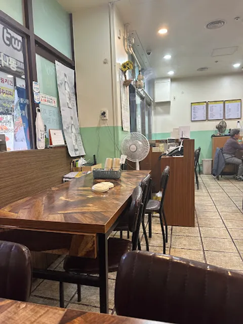 25시병천순대국