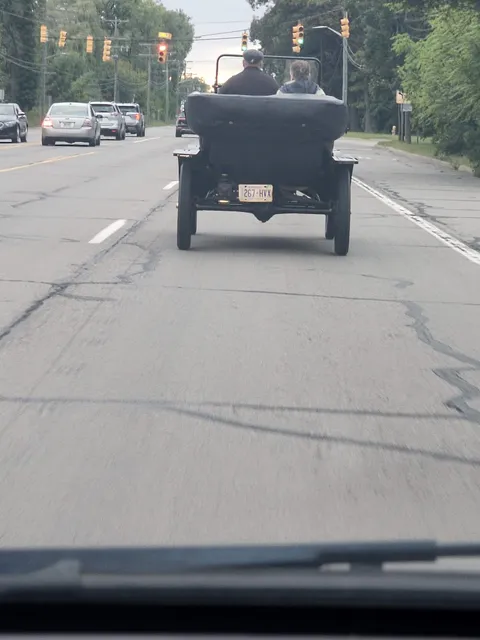 Ford Motor Company Vehicle Operations General Office (NMPDC)