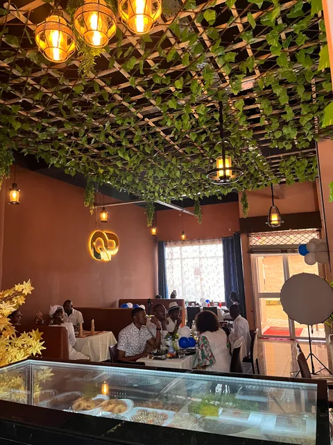 Quick pan restaurant