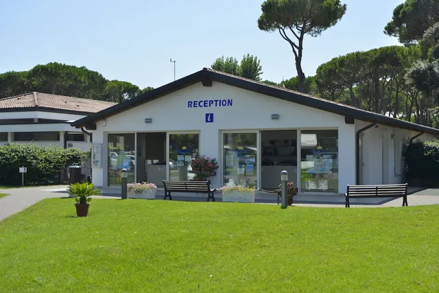 Happy Camp Mobile Homes in Camping Laguna Village