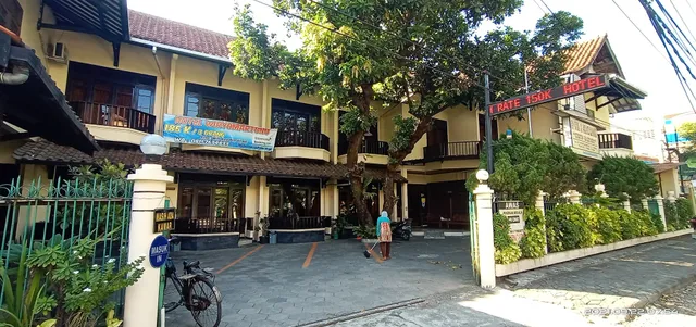 Hotel Wiryomartono