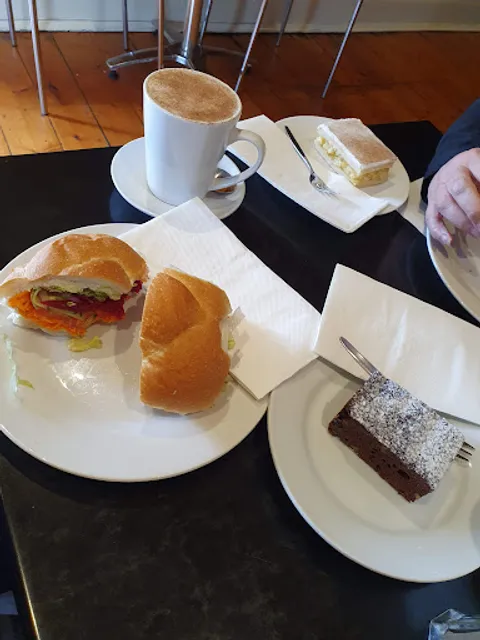 Koroit Country Bakehouse