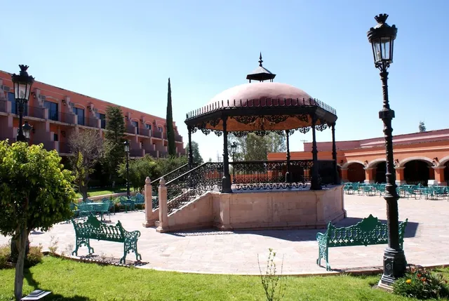 Hotel Casa Grande Lagos