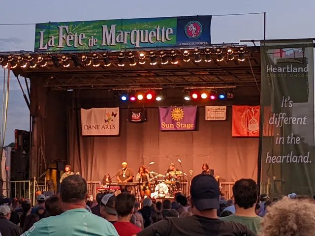 Eastside Farmers' Market