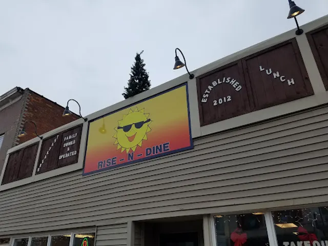 Rise N Dine