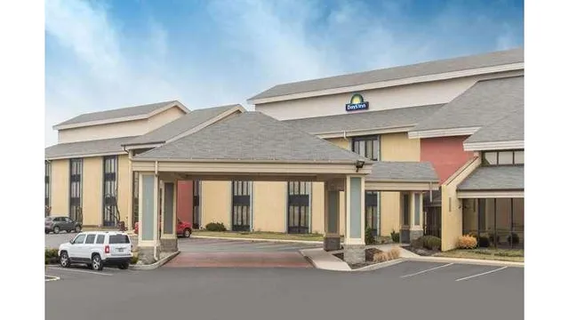Days Inn by Wyndham Indianapolis Northeast