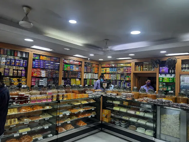 Topnotch Bakers, Court Road, Palakkad