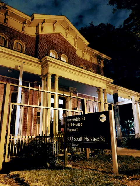 Chicago Hauntings Ghost Tours