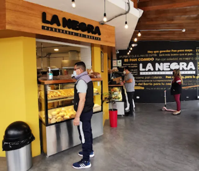 La Negra Panadería de Barrio