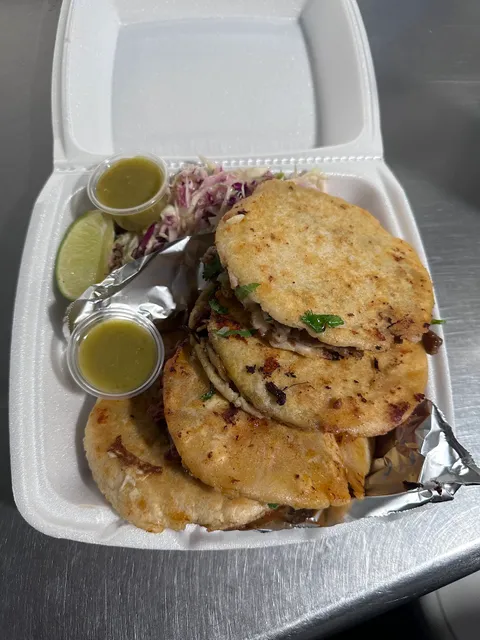 Taqueria la diva comida mexicana