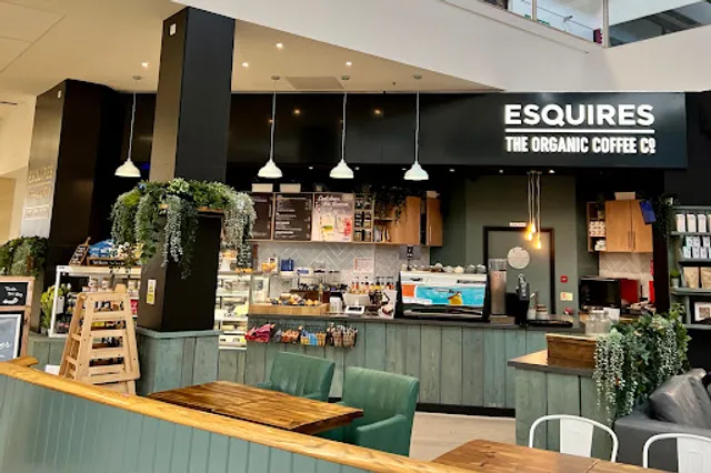 Esquires Coffee Luton