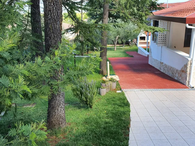 MERCADANTE - Luxury Holiday House