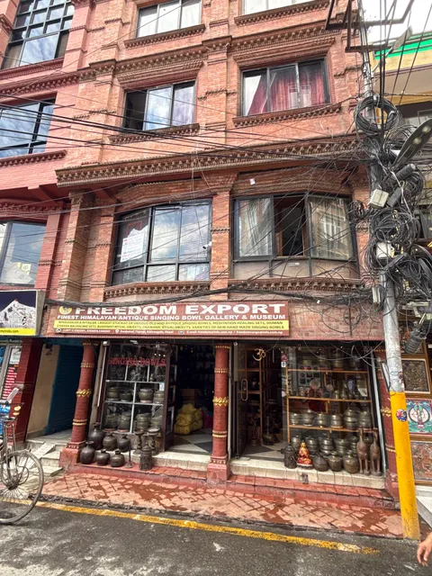 Singing Bowl Gallery & Museum by Freedom Export