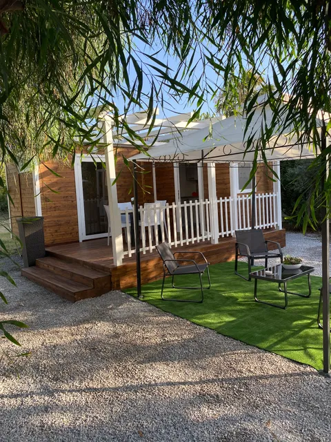 Camping Roccella mare