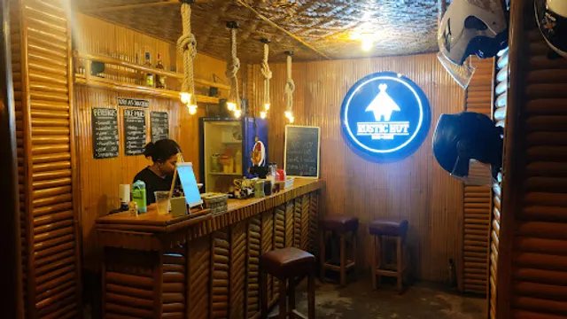 Rustic Hut Bar and Cafe
