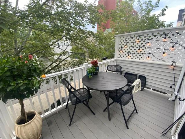 Huberman's Greenhouses