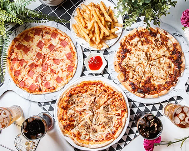 橘白貓桌遊G8cat 披薩吃到飽 飲料免費暢飲 🎆跨年場開放預約中🎆