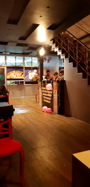 EMLY CAFE HANUMANGARH