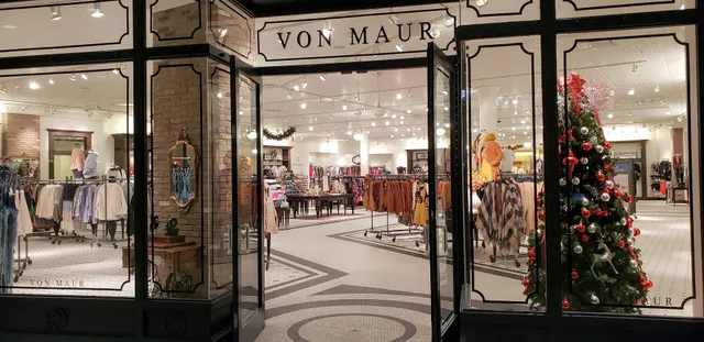 Von Maur