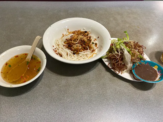 Song Huong Restaurant