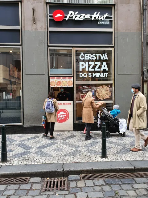 Pizza Hut Praha Vodičkova