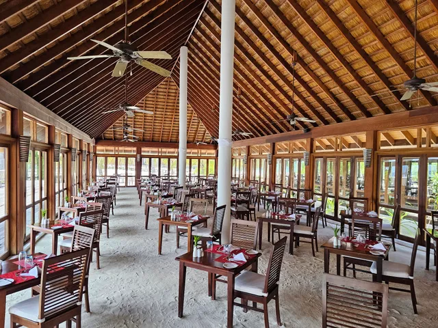 Vilamendhoo Ahima Buffet Restaurant