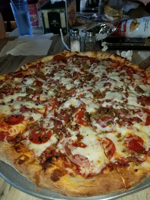 Paulo's Pizza & Subs