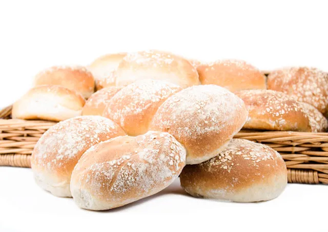 Bayne's the Family Bakers