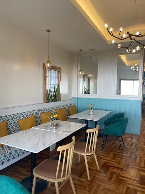 MOCH Cafe and Bistro