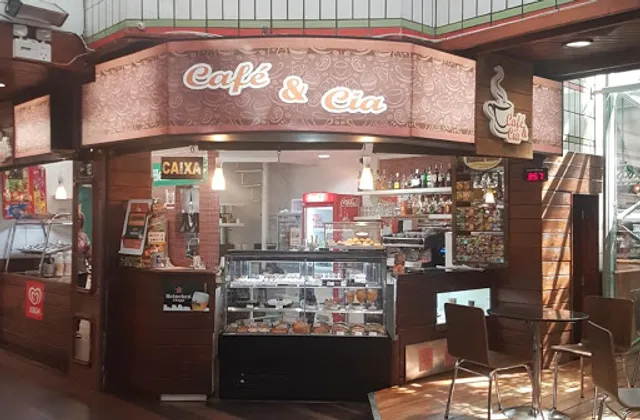 CAFÉ E CIA