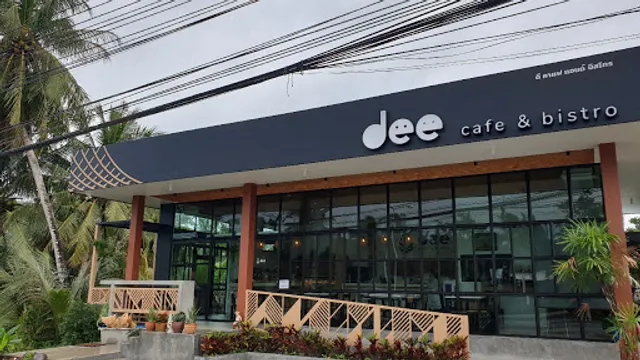 dee cafe & bistro