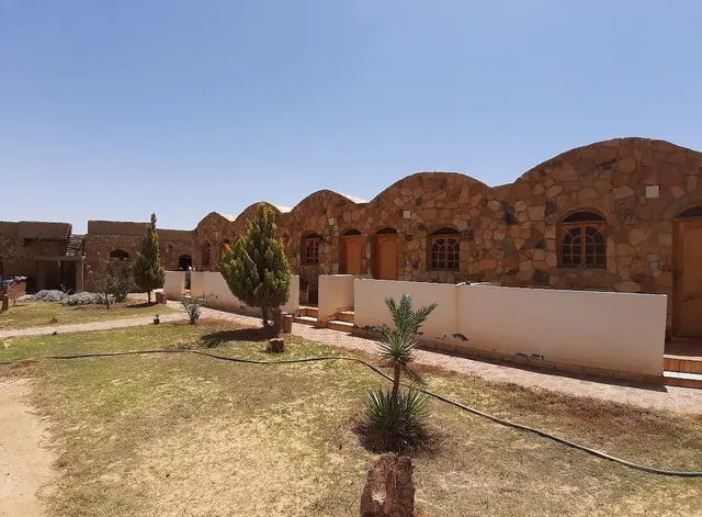 Sandrose Baharia Hotel