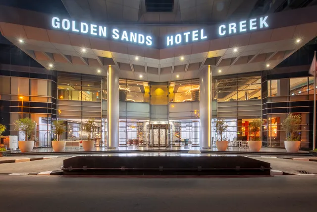 Golden Sands Hotel Creek