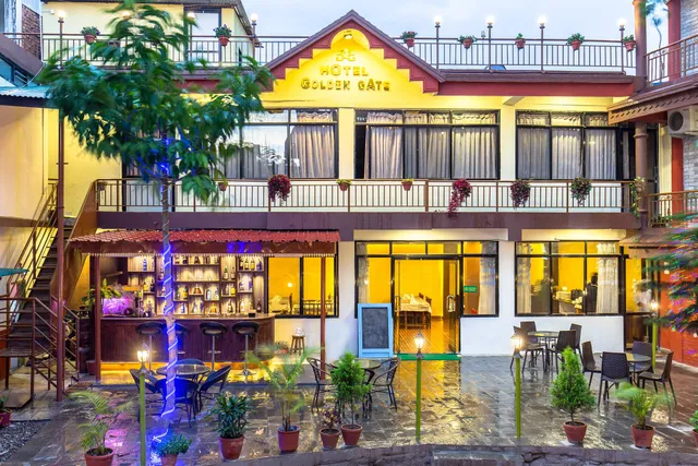 Hotel Golden Gate Pokhara
