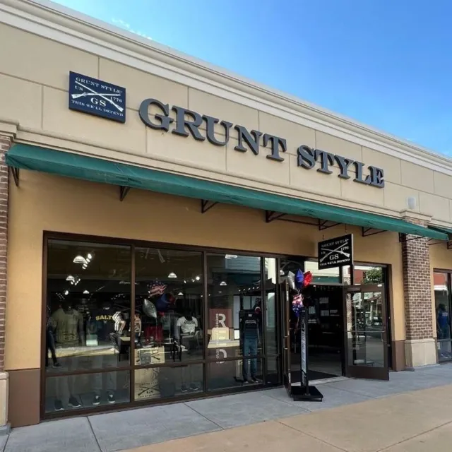 Grunt Style @ Norfolk Premium Outlets