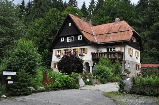 The Old Custom House Apartments Bickel