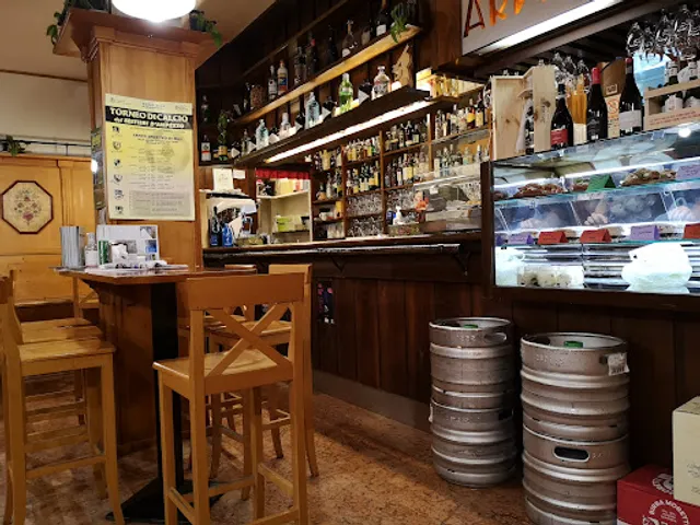 Bar Arnika In Galleria Cortina