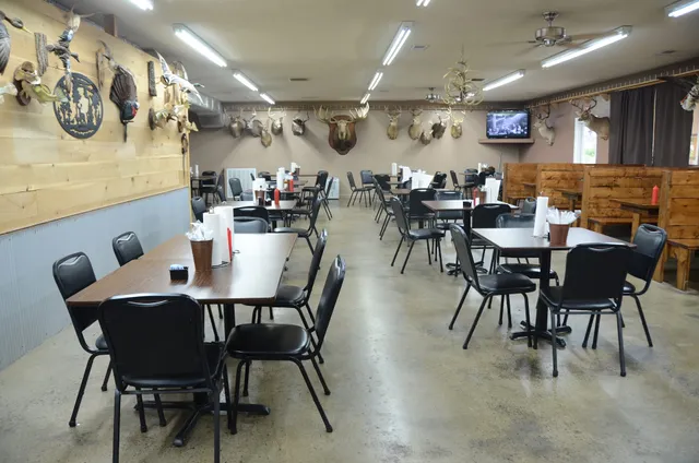 Smokey D's Family Restaurant