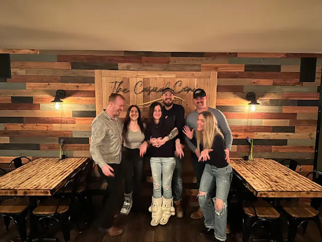 The Casual Canoe Bourbon & Craft Kitchen