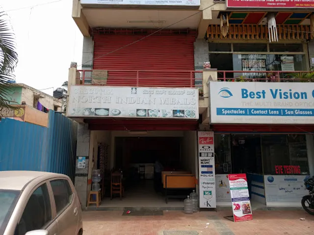 Calcutta Chat And Paratha Point