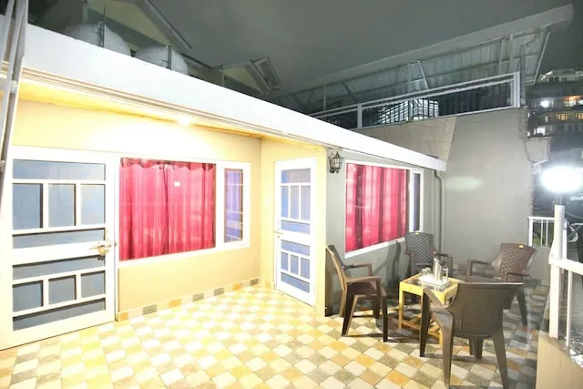 OYO Hotel Sai Stay Inn