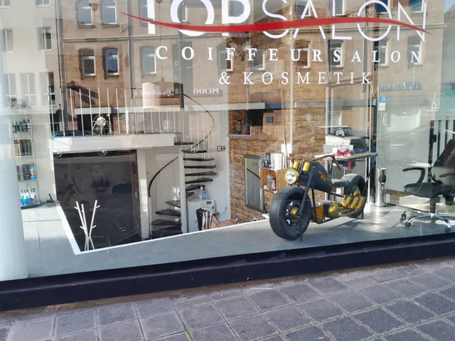 CôDung Sushi & Panasia Cuisine