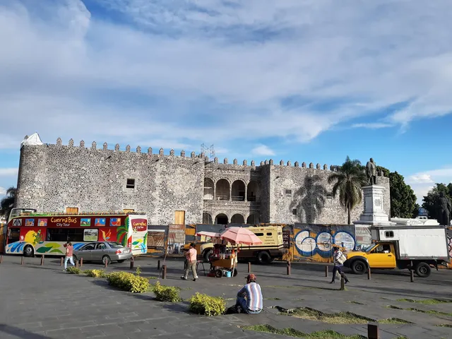 Tours y Hostal 399 Conejos y Yo