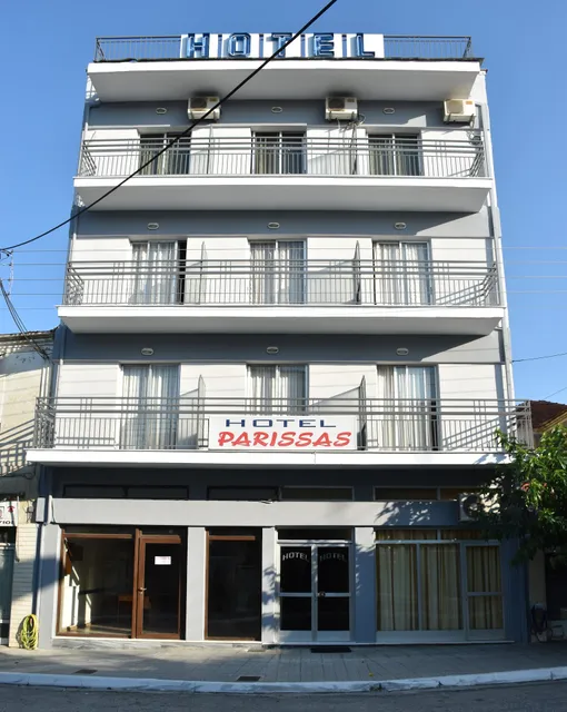 Parissas Hotel