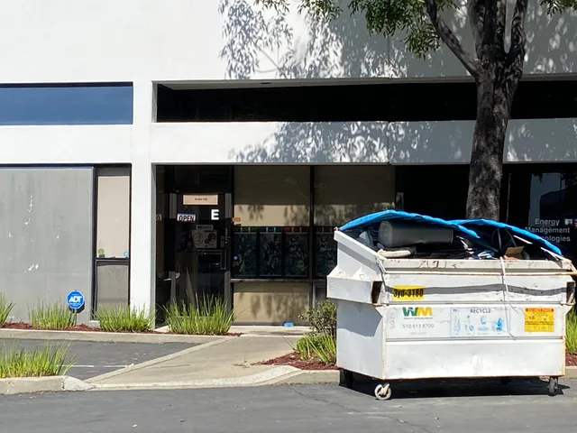 Akiba HQ - Anime & Gundam Store