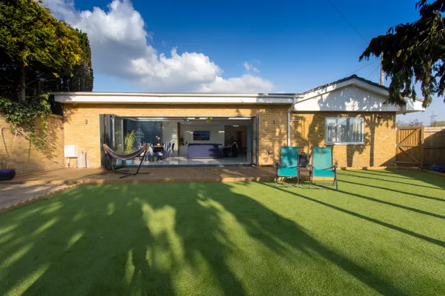 Heathrow Windsor Apart Hotel