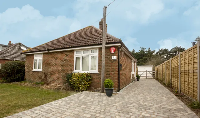 Our Bench - Garden Bench, Bench Cottage & Little Bench Disabled Holiday Cottages