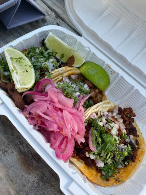Guads Tacos & Beer Food Truck