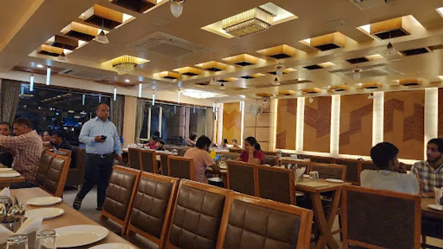 Shree Tulshi Restaurant & Dining Hall